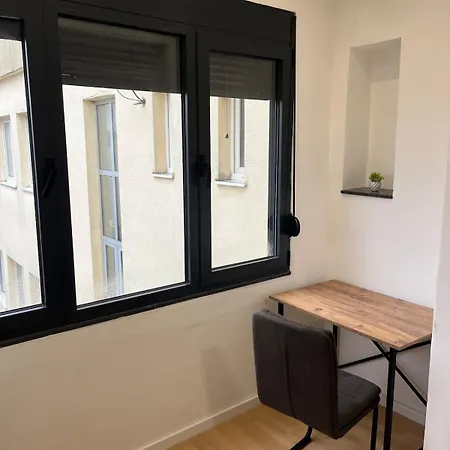 Apartament Lux Near The Hilton *